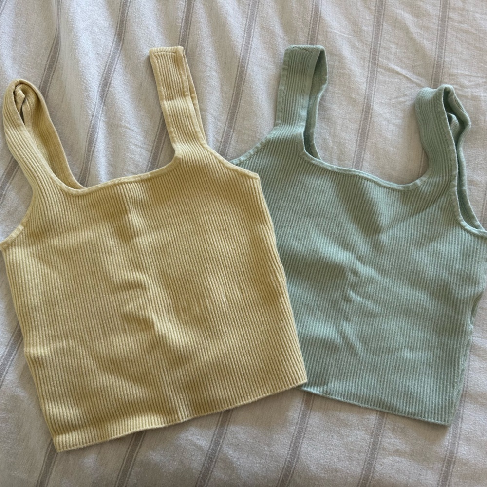Abercrombie & Fitch Ribbed Knit Tank Top in Soft Green